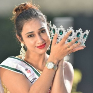 Mrs. India Earth Diksha Chaabra
