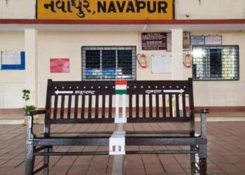 Navapur Railway Station, where you’re  in both – Maharashtra and Gujarat!
