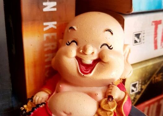 Smiles in Stillness: Embracing Zen Meditation