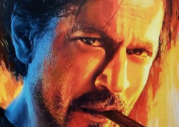 SRK with a Cigar: The Epitome of Swag