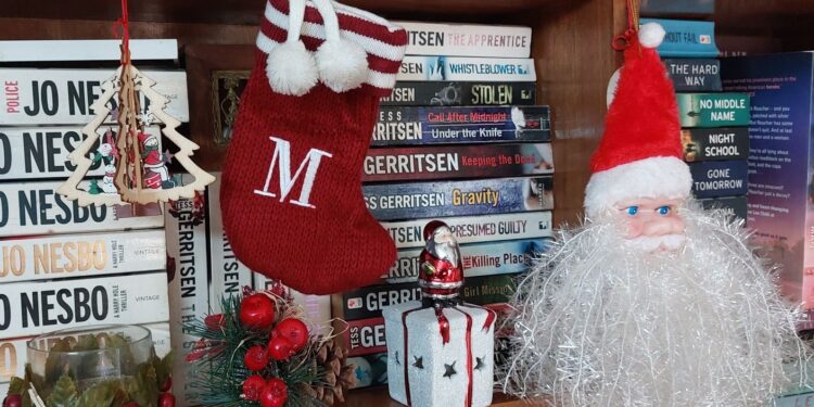 A Mini Maroon Miracle: Unwrapping Christmas Wishes