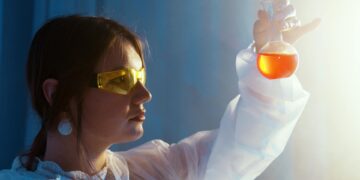 Ethics and Biotechnology: Shaping a Responsible Future