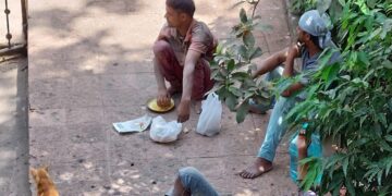 When Labourers Put Their Feet Up…